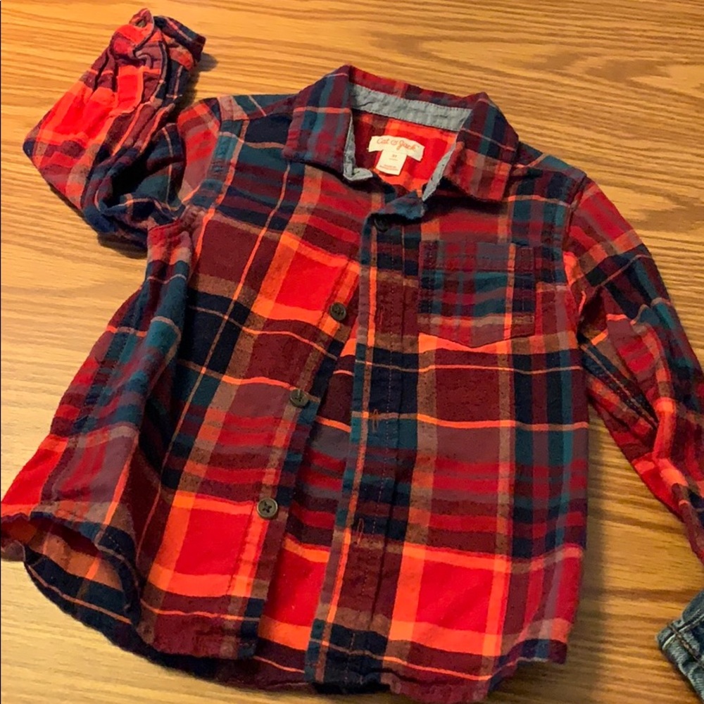 Button down and jeans - Picture 2 of 3